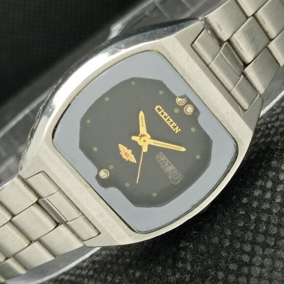 Vintage 1977 Citizen Automatic Womans Silver Watch W/daydate & Gold accents - Picture 1 of 8